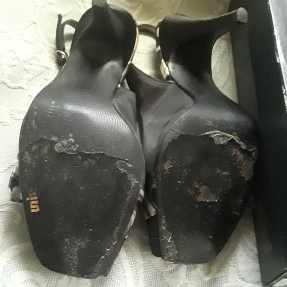 Unlisted Thin as Air size 8.5 - Picture 4 of 4